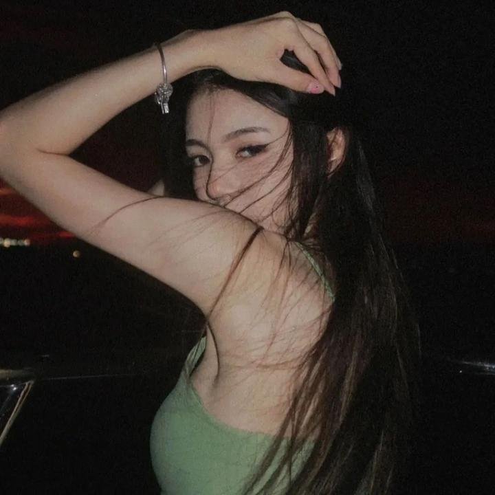 呢个校园选乜鬼
